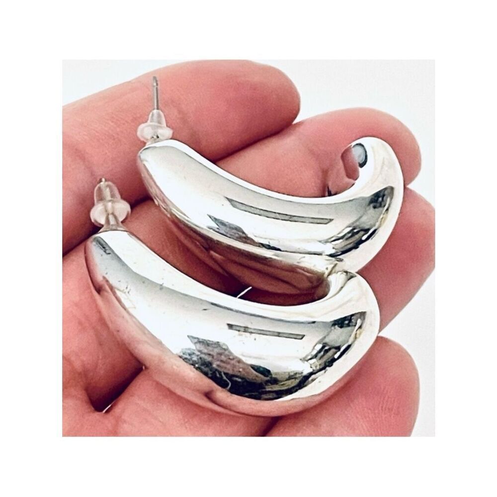 NWT Airess Gorgeous sterling silver .925 electroform Puffed Half Hoop earrings